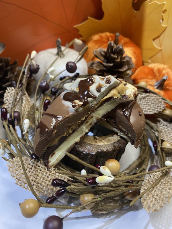 Acorn Chocolate Treasures - Image 4