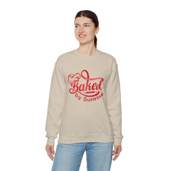 Sweatshirt (Logo) Unisex Heavy Blend™ Crewneck Sweatshirt - Image 9